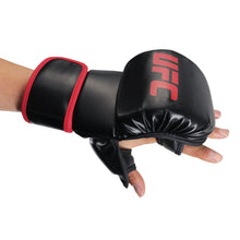 Load image into Gallery viewer, Black training gloves
